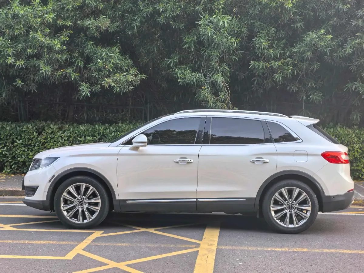 2017 Lincoln MKX 2.7T 340HP V6 6AT,autocango,china used car exporter,china ev exporter,chinese used car exporter,chinese used ev exporter