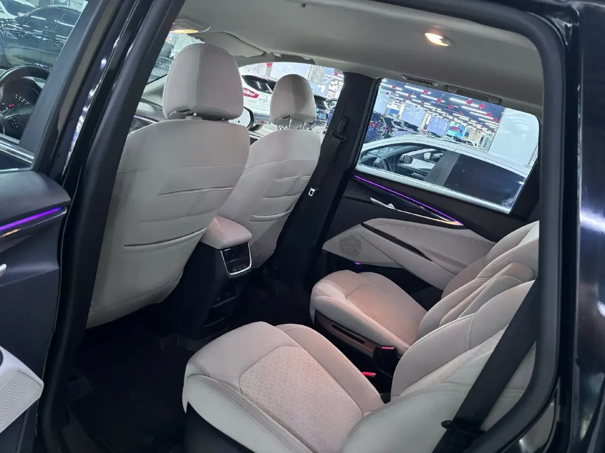 2022 MAXUS G50 1.5T 169HP L4 7DCT,autocango,china used car exporter,china ev exporter,chinese used car exporter,chinese used ev exporter
