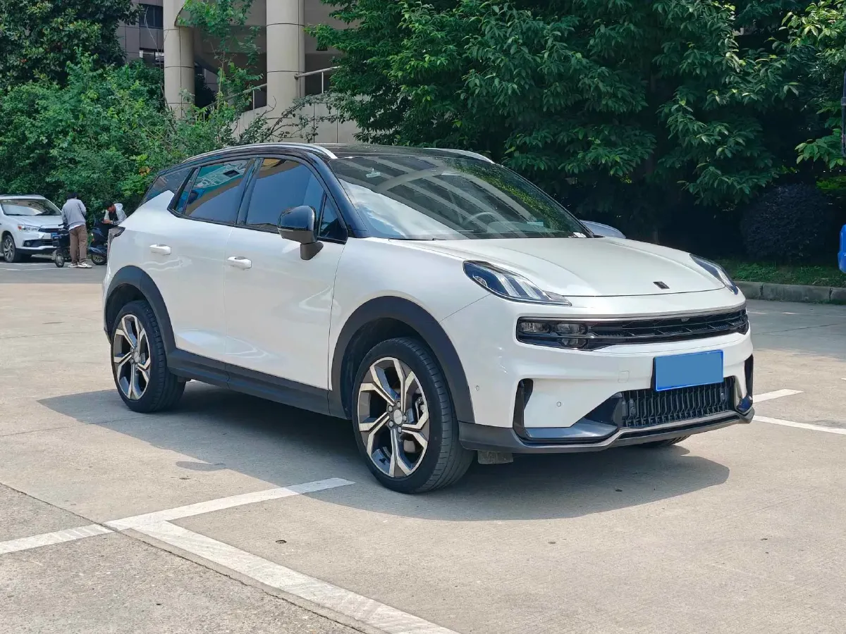 2023 LYNK&CO 06 1.5T 181HP L4 7DCT,autocango,china used car exporter,china ev exporter,chinese used car exporter,chinese used ev exporter