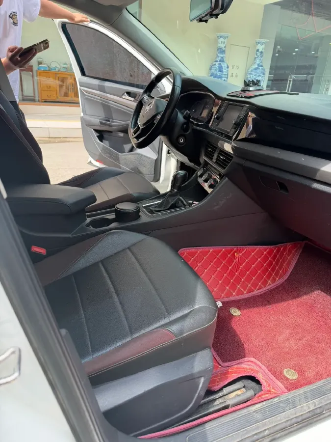 2019 MAXUS T70 2.0T 163HP L4 6AT,autocango,china used car exporter,china ev exporter,chinese used car exporter,chinese used ev exporter
