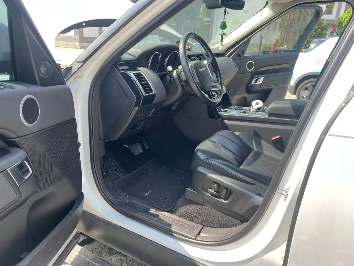 2017 Land Rover Discovery 3.0T 340HP V6 8AT,autocango,china used car exporter,china ev exporter,chinese used car exporter,chinese used ev exporter