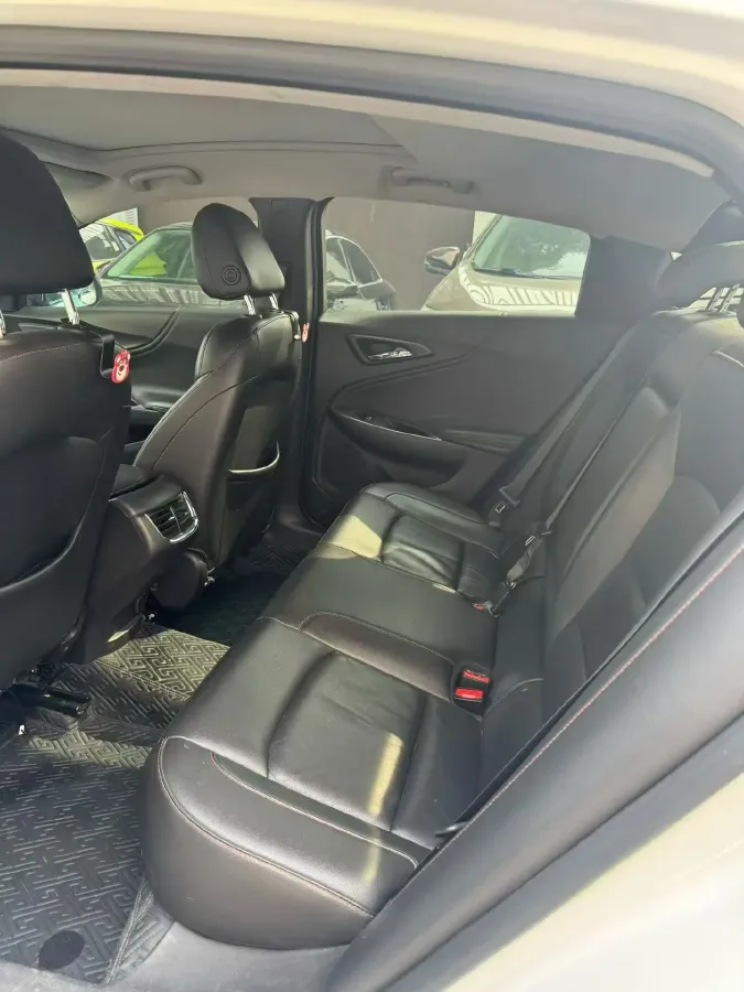 2019 Chevrolet Malibu XL 2.0T 241HP L4 9AT,autocango,china used car exporter,china ev exporter,chinese used car exporter,chinese used ev exporter