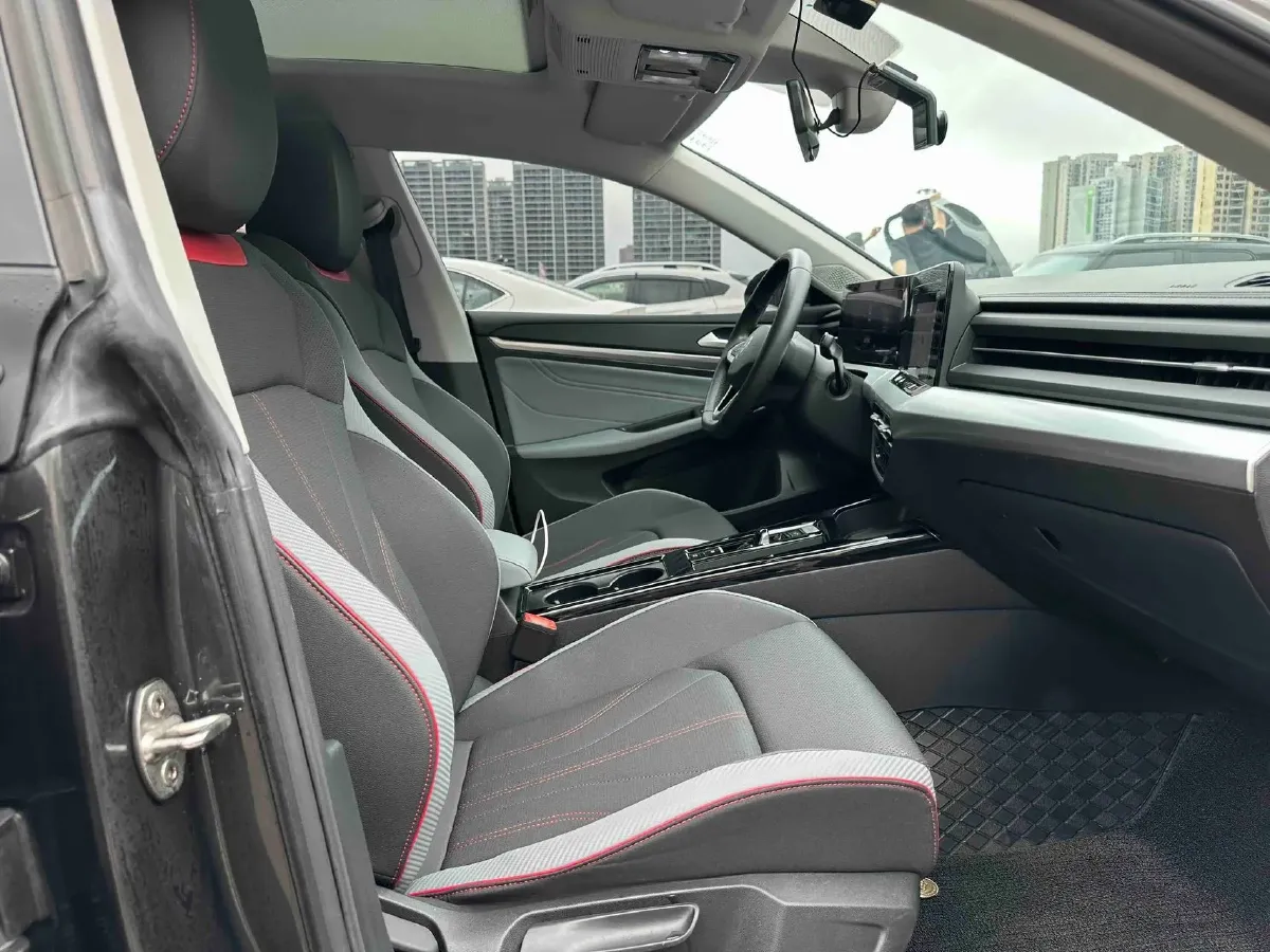 2022 Volkswagen Lavida 1.4T 150HP L4 7DCT,autocango,china used car exporter,china ev exporter,chinese used car exporter,chinese used ev exporter