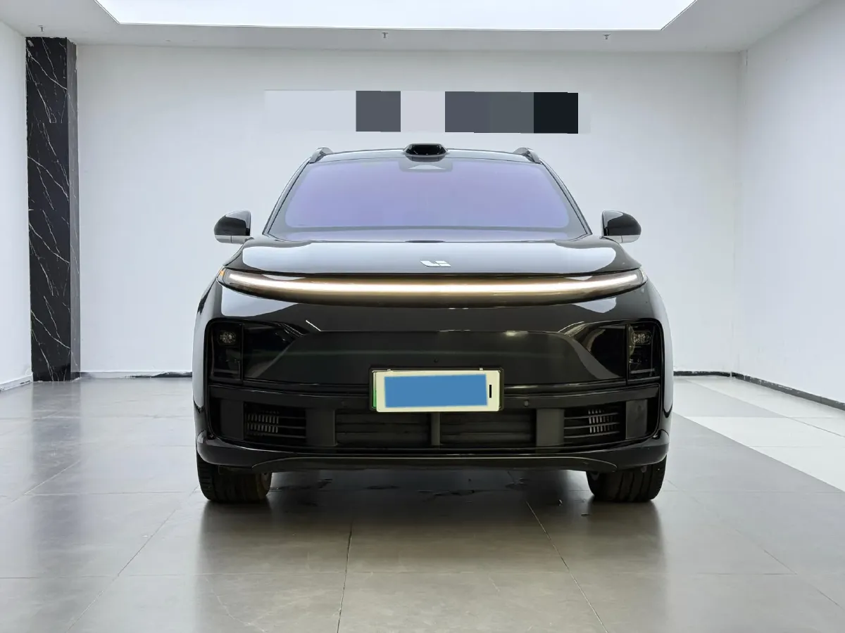 2024 Li L8 Range Extended 154HP REEV 42.8KWH,autocango,china used car exporter,china ev exporter,chinese used car exporter,chinese used ev exporter