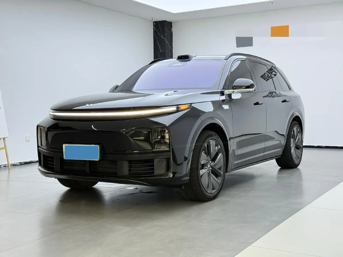 2024 Li L8 Range Extended 154HP REEV 42.8KWH,autocango,china used car exporter,china ev exporter,chinese used car exporter,chinese used ev exporter
