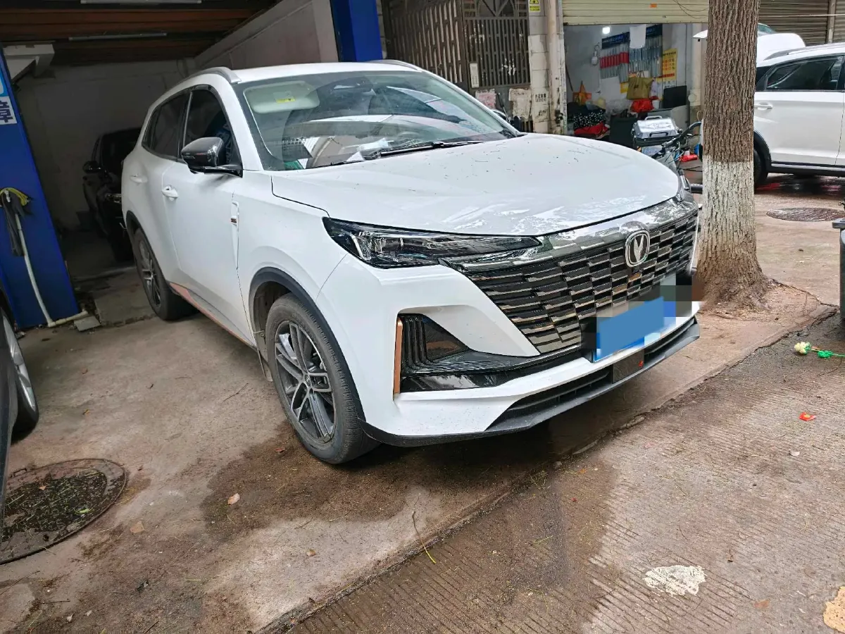 2022 ChangAn CS55 Plus 1.5T 188HP L4 7DCT,autocango,china used car exporter,china ev exporter,chinese used car exporter,chinese used ev exporter