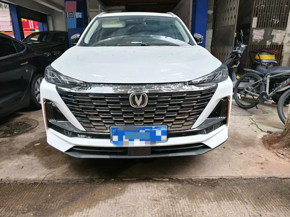 2022 ChangAn CS55 Plus 1.5T 188HP L4 7DCT,autocango,china used car exporter,china ev exporter,chinese used car exporter,chinese used ev exporter