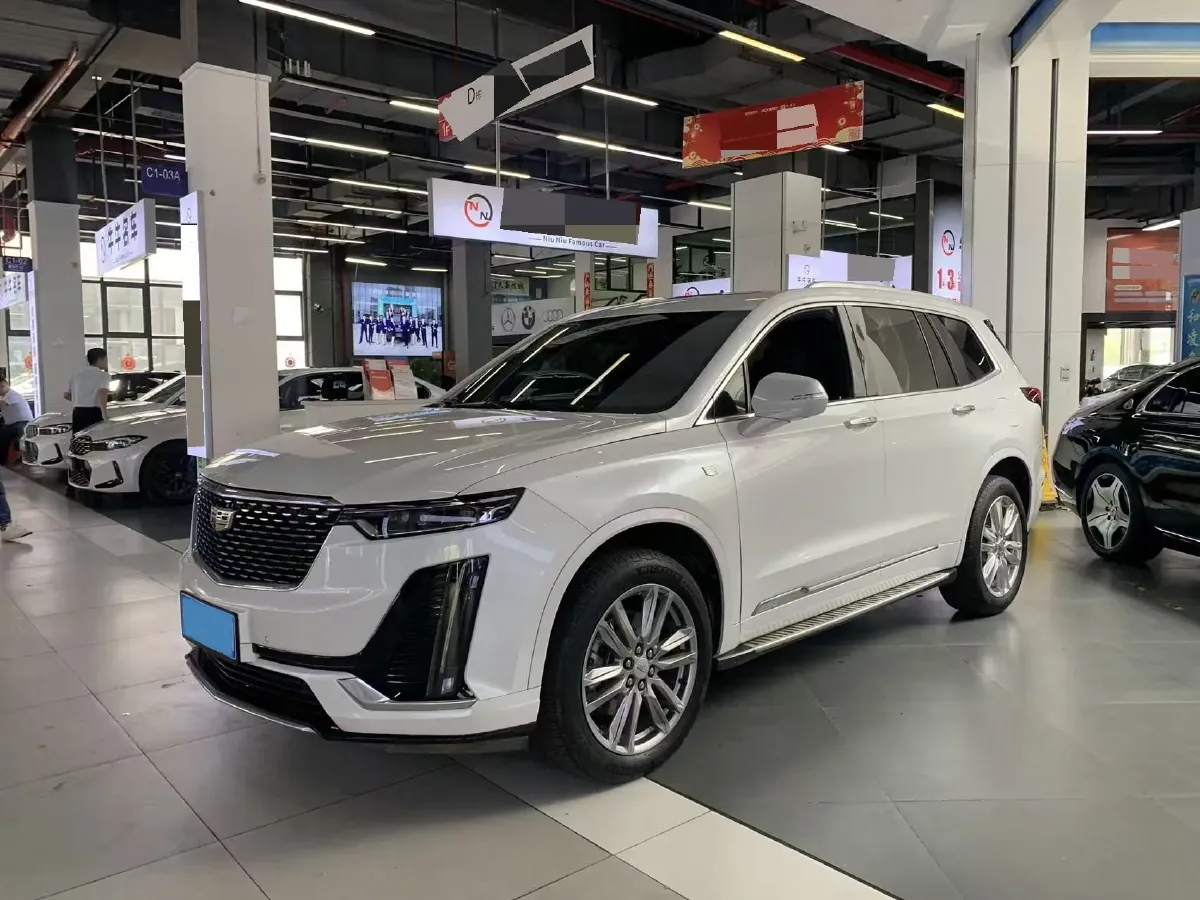 2022 Cadillac XT6 2.0T 237HP L4 9AT,autocango,china used car exporter,china ev exporter,chinese used car exporter,chinese used ev exporter