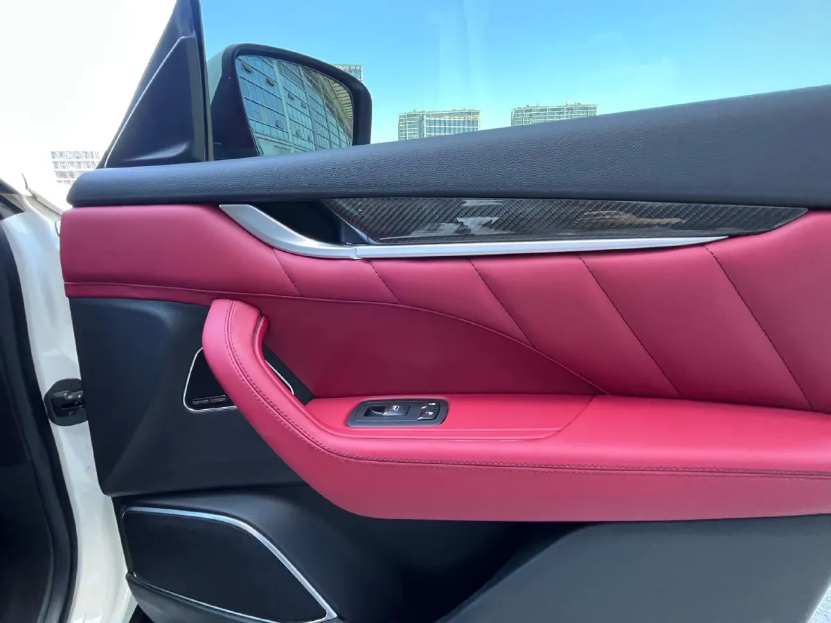 2021 Maserati Levante 3.0T 350HP V6 8AT,autocango,china used car exporter,china ev exporter,chinese used car exporter,chinese used ev exporter