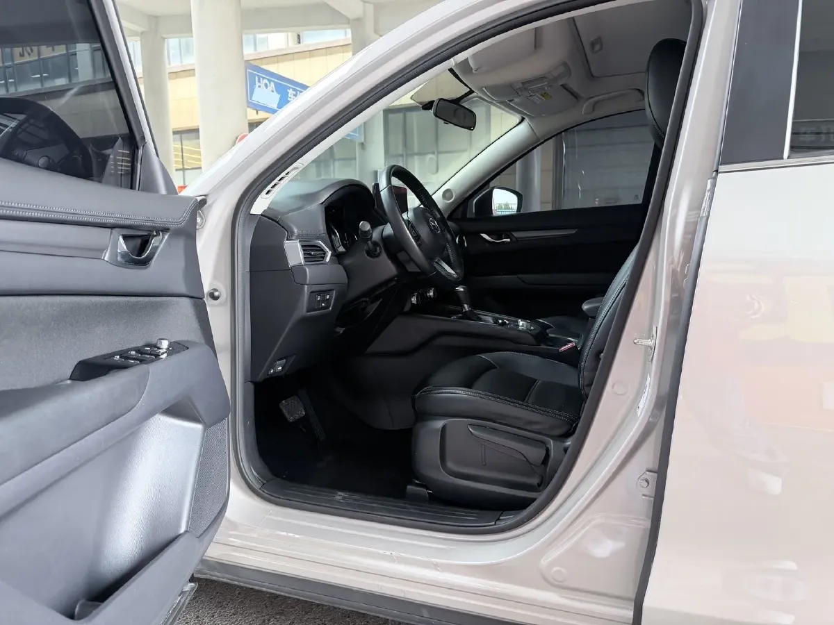 2022 Hyundai Tucson 2.0L 150HP L4 6AT Hybrid,autocango,china used car exporter,china ev exporter,chinese used car exporter,chinese used ev exporter
