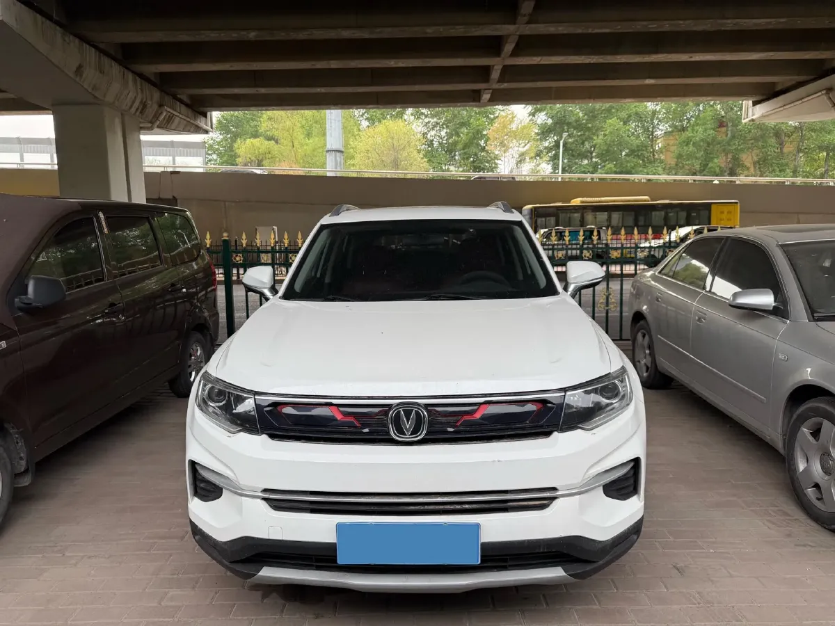 2019 ChangAn CS35 Plus 1.4T 158HP L4 7DCT,autocango,china used car exporter,china ev exporter,chinese used car exporter,chinese used ev exporter