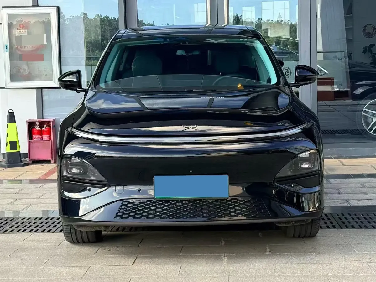 2025 Xpeng G6 BEV 68.5KWH,autocango,china used car exporter,china ev exporter,chinese used car exporter,chinese used ev exporter