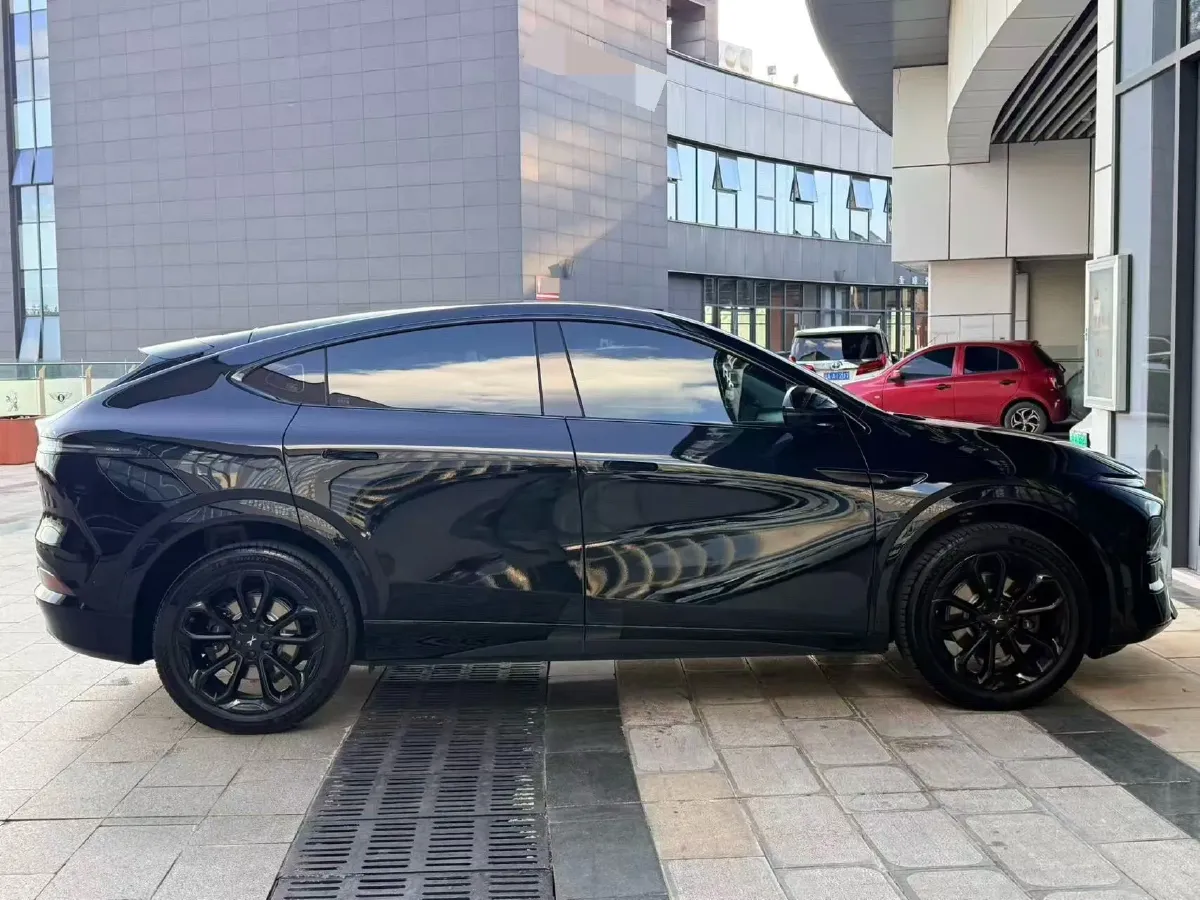 2025 Xpeng G6 BEV 68.5KWH,autocango,china used car exporter,china ev exporter,chinese used car exporter,chinese used ev exporter
