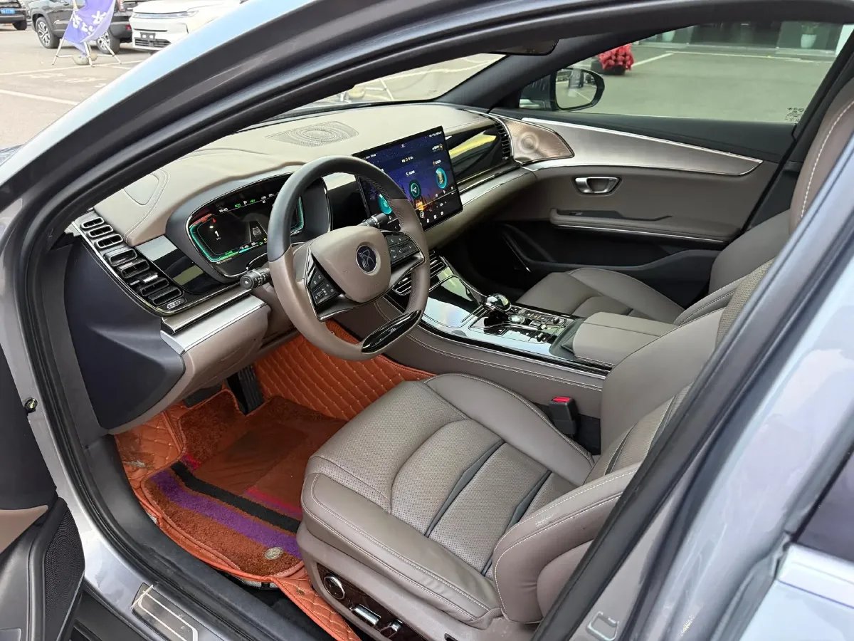 2020 WEY VV7 2.0T 227HP L4 7DCT PHEV,autocango,china used car exporter,china ev exporter,chinese used car exporter,chinese used ev exporter