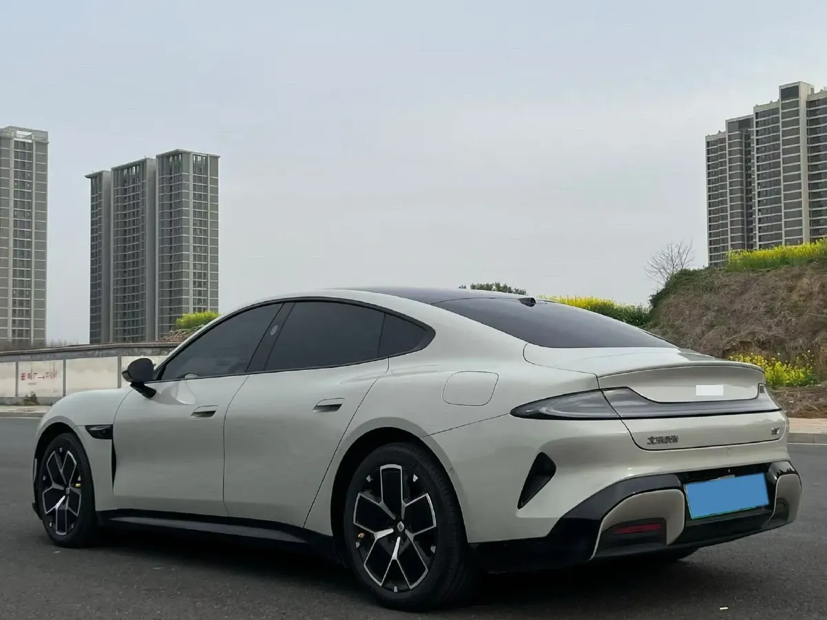 2024 MI SU7 BEV 73.6KWH,autocango,china used car exporter,china ev exporter,chinese used car exporter,chinese used ev exporter