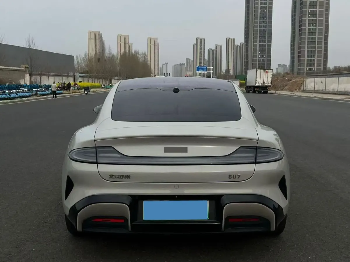 2024 MI SU7 BEV 73.6KWH,autocango,china used car exporter,china ev exporter,chinese used car exporter,chinese used ev exporter