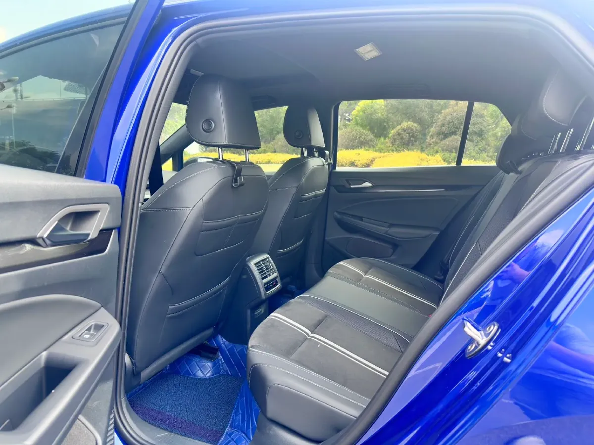 2021 Volkswagen Golf 1.4T 150HP L4 7DCT,autocango,china used car exporter,china ev exporter,chinese used car exporter,chinese used ev exporter