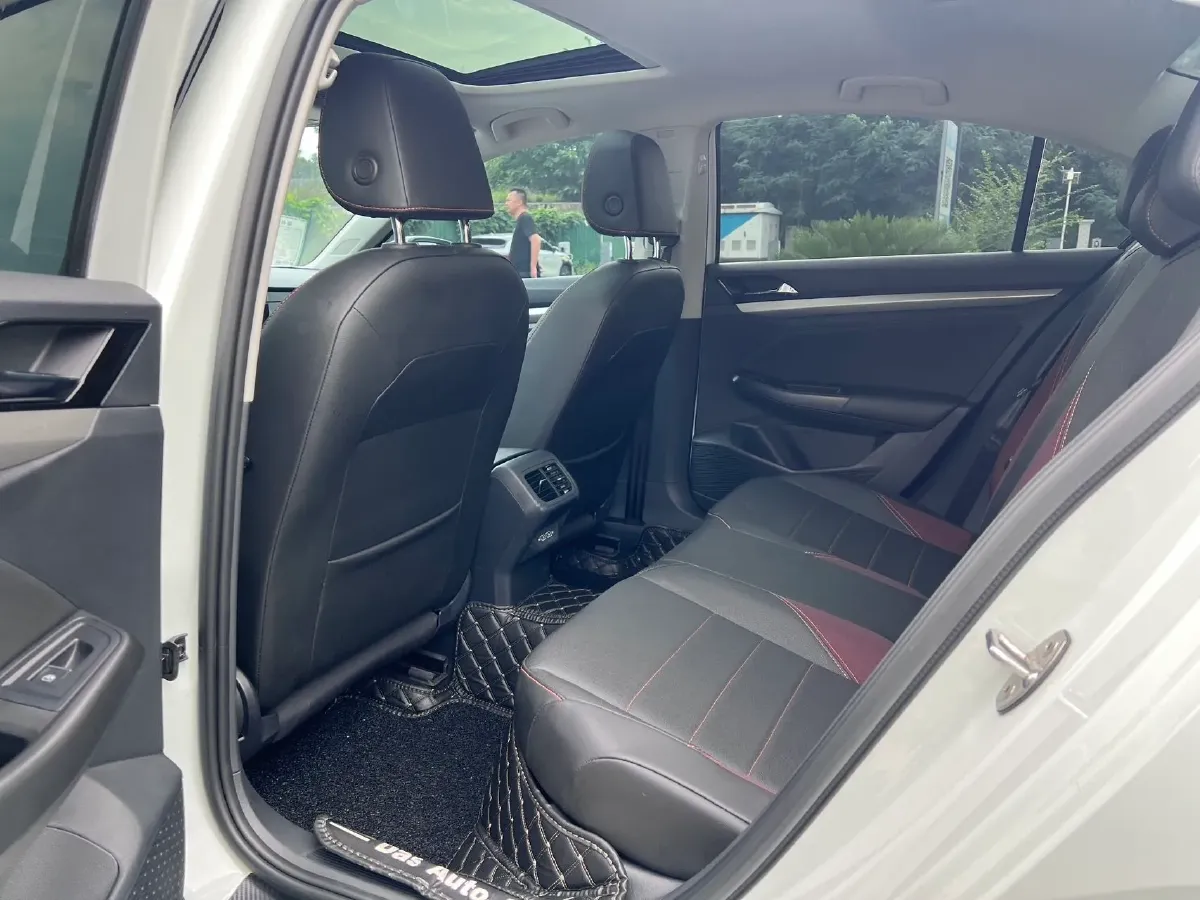 2021 Volkswagen Bora 1.5L 113HP L4 6AT,autocango,china used car exporter,china ev exporter,chinese used car exporter,chinese used ev exporter