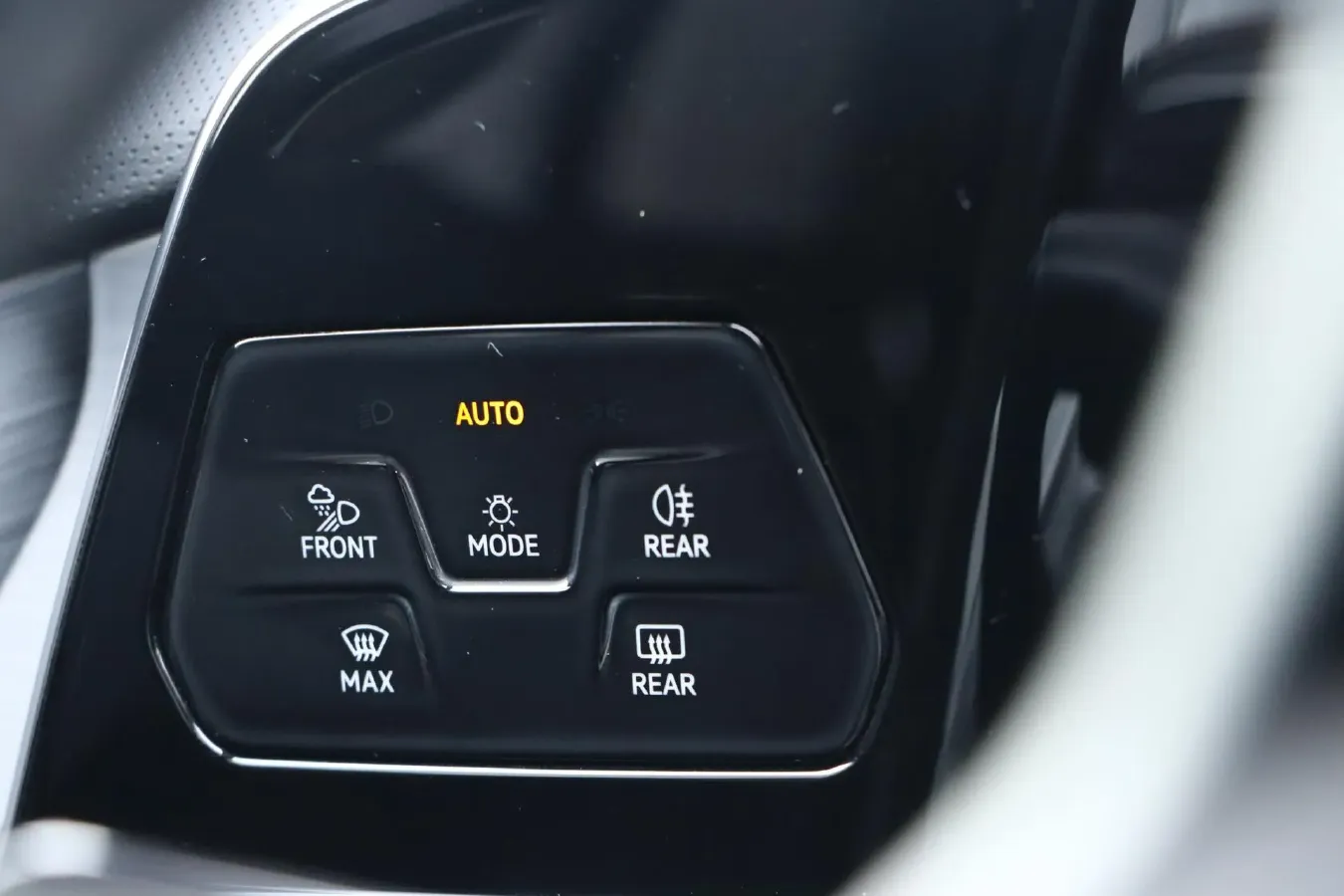 2021 Volkswagen Talagon 2.0T 220HP L4 7DCT,autocango,china used car exporter,china ev exporter,chinese used car exporter,chinese used ev exporter