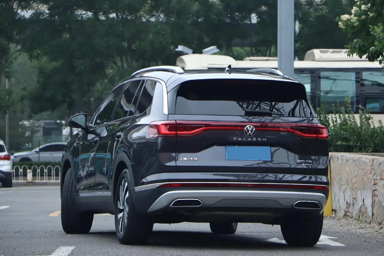 2021 Volkswagen Talagon 2.0T 220HP L4 7DCT,autocango,china used car exporter,china ev exporter,chinese used car exporter,chinese used ev exporter