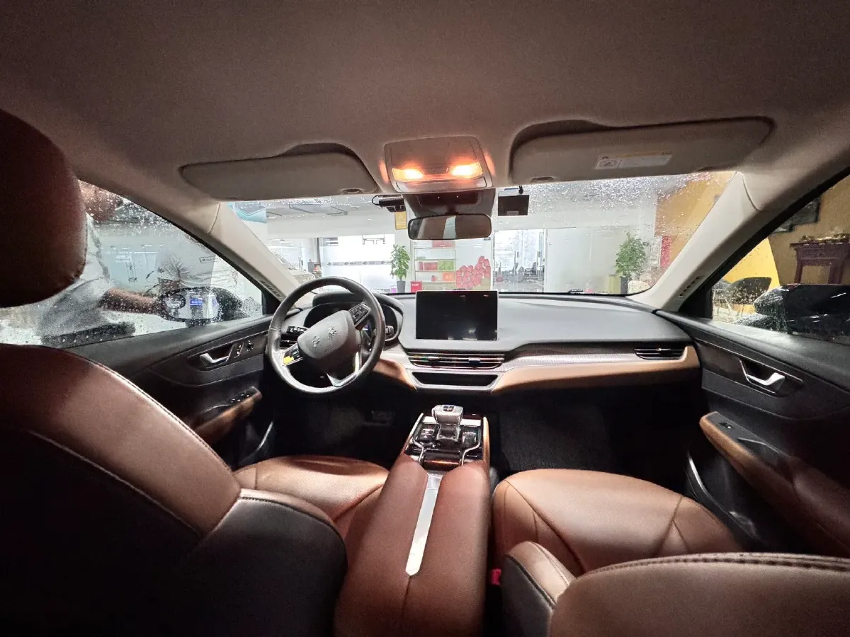 2022 HongQi E-QM5 BEV 56KWH,autocango,china used car exporter,china ev exporter,chinese used car exporter,chinese used ev exporter