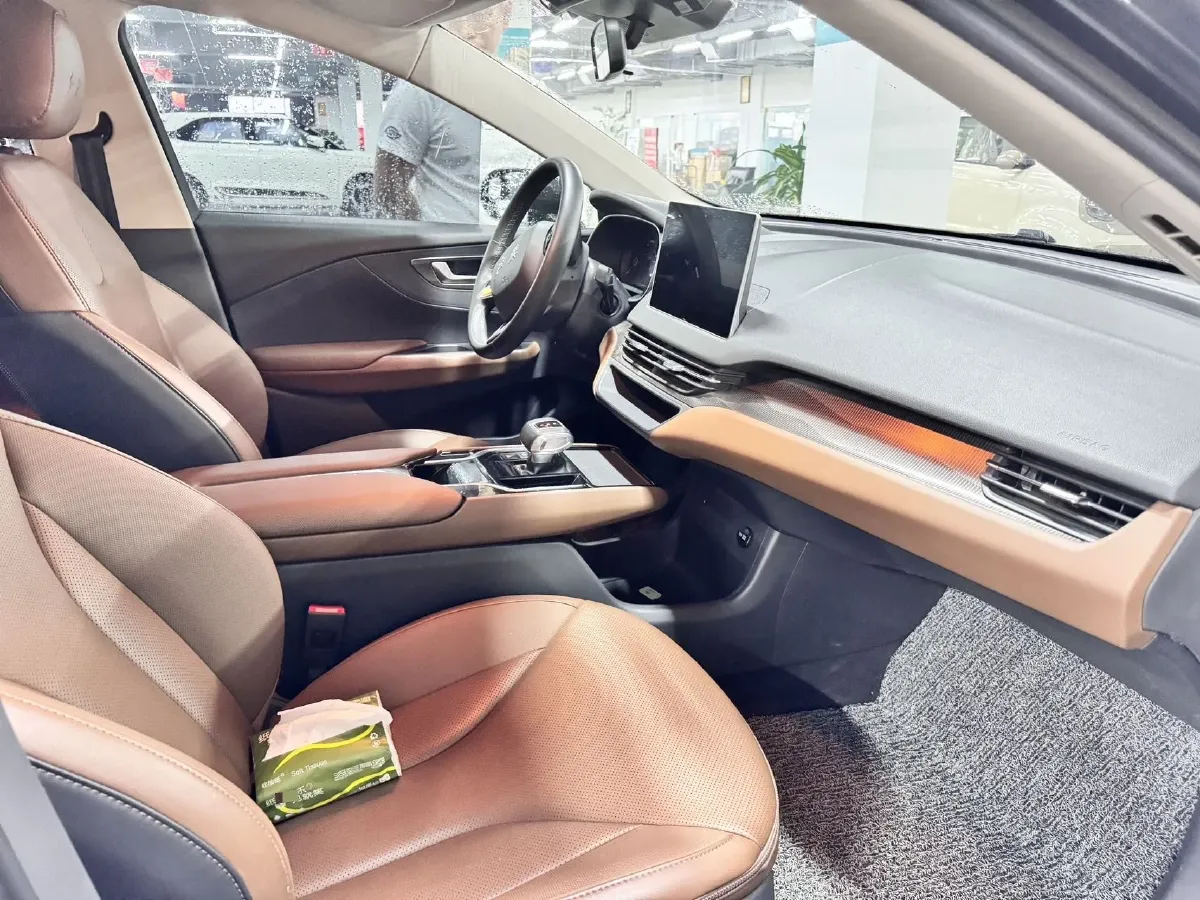 2022 HongQi E-QM5 BEV 56KWH,autocango,china used car exporter,china ev exporter,chinese used car exporter,chinese used ev exporter