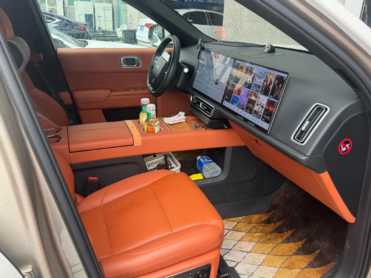 2023 Li L9 Range Extended 154HP REEV 42.6KWH,autocango,china used car exporter,china ev exporter,chinese used car exporter,chinese used ev exporter
