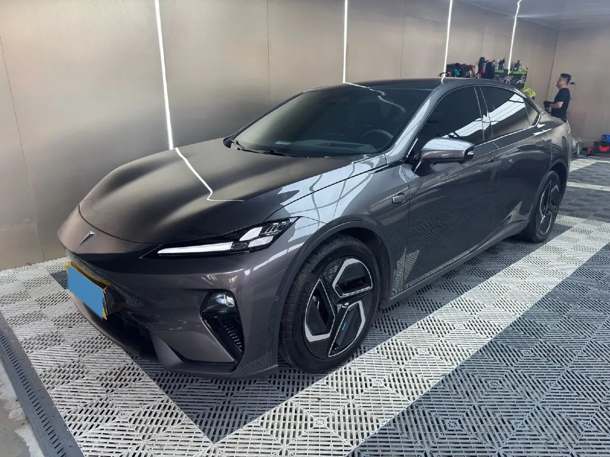 2025 Deepal L07 BEV 56.12KWH,autocango,china used car exporter,china ev exporter,chinese used car exporter,chinese used ev exporter