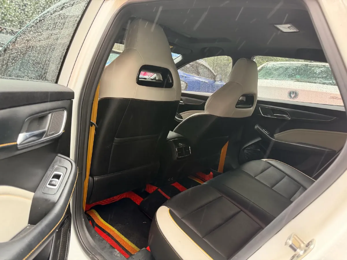 2021 MG MG6 1.5T 181HP L4 7DCT,autocango,china used car exporter,china ev exporter,chinese used car exporter,chinese used ev exporter