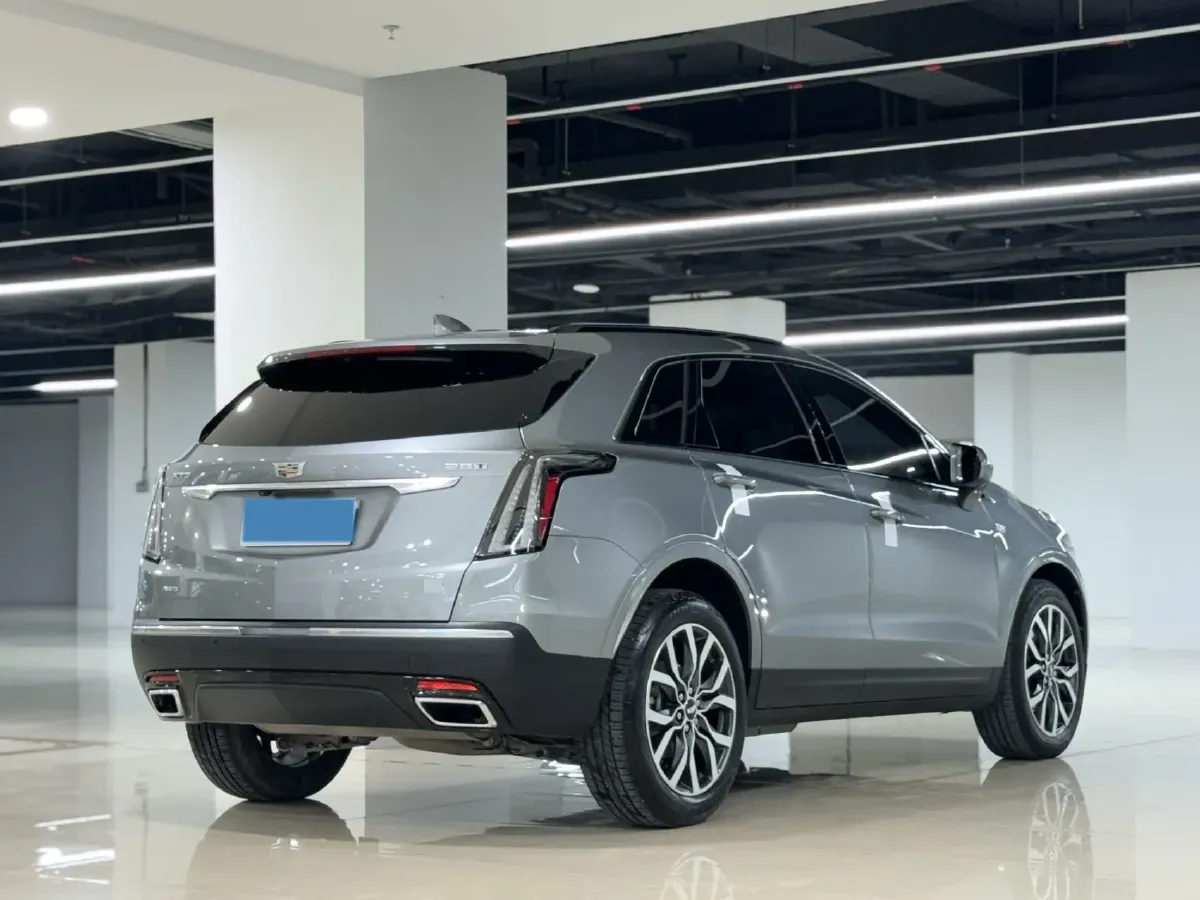 2022 Cadillac XT5 2.0T 237HP L4 9AT,autocango,china used car exporter,china ev exporter,chinese used car exporter,chinese used ev exporter