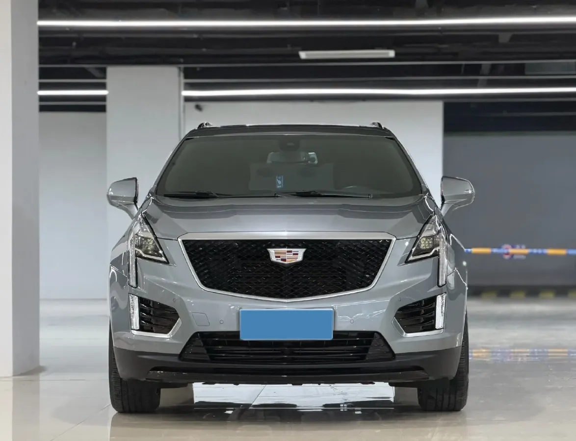 2022 Cadillac XT5 2.0T 237HP L4 9AT,autocango,china used car exporter,china ev exporter,chinese used car exporter,chinese used ev exporter