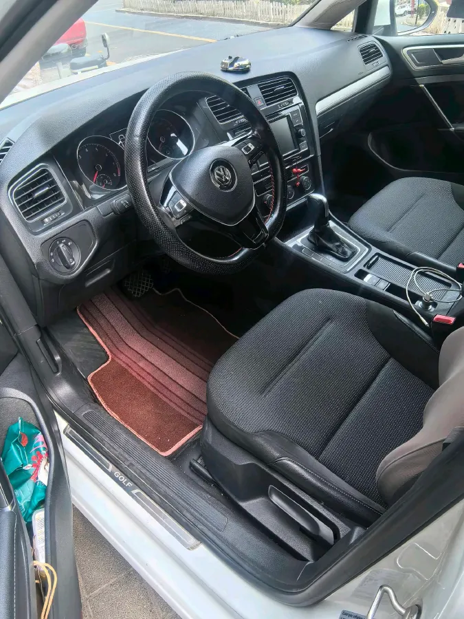 2018 Volkswagen Golf 1.6L 110HP L4 6AT,autocango,china used car exporter,china ev exporter,chinese used car exporter,chinese used ev exporter