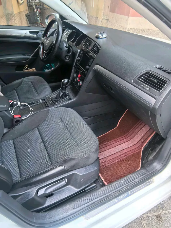 2018 Volkswagen Golf 1.6L 110HP L4 6AT,autocango,china used car exporter,china ev exporter,chinese used car exporter,chinese used ev exporter