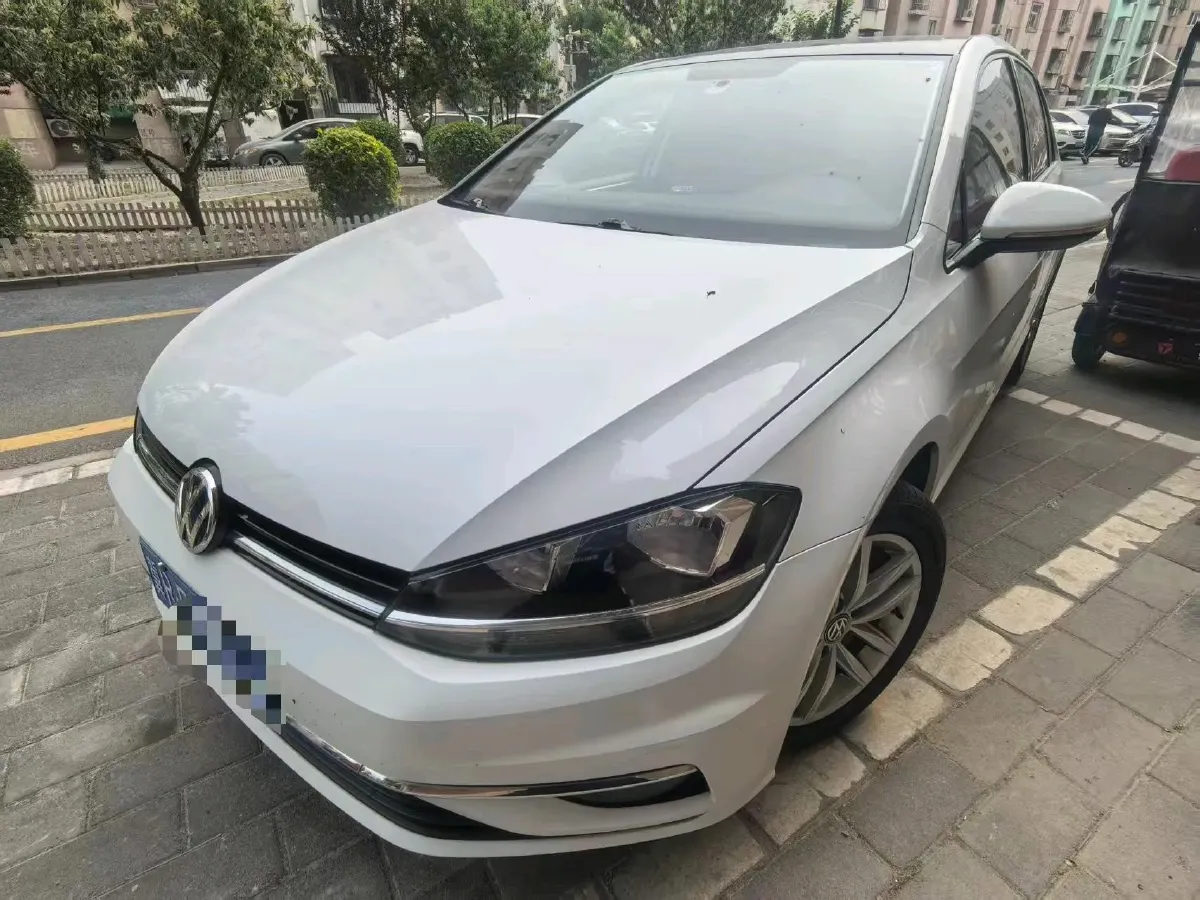 2018 Volkswagen Golf 1.6L 110HP L4 6AT,autocango,china used car exporter,china ev exporter,chinese used car exporter,chinese used ev exporter