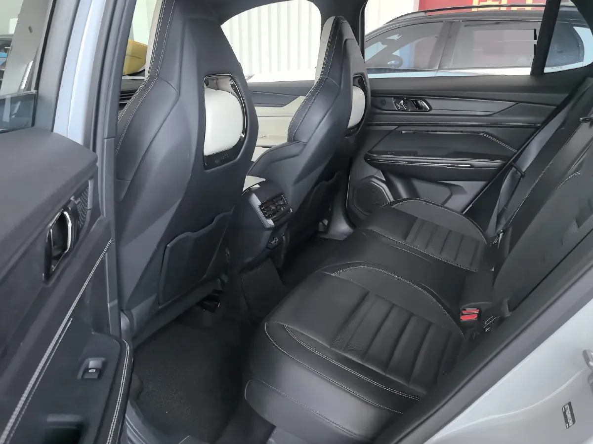 2023 DaYun M1 BEV 90.58KWH,autocango,china used car exporter,china ev exporter,chinese used car exporter,chinese used ev exporter