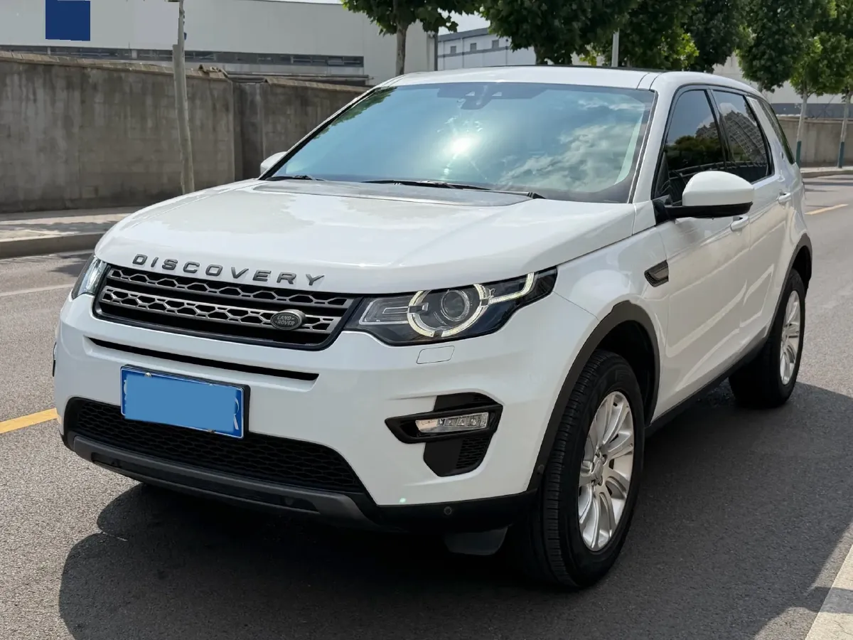 2018 Land Rover Discovery Sport 2.0T 241HP L4 9AT,autocango,china used car exporter,china ev exporter,chinese used car exporter,chinese used ev exporter