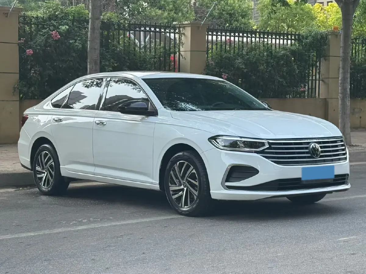 2023 Volkswagen Lavida 1.5L 113HP L4 6AT,autocango,china used car exporter,china ev exporter,chinese used car exporter,chinese used ev exporter