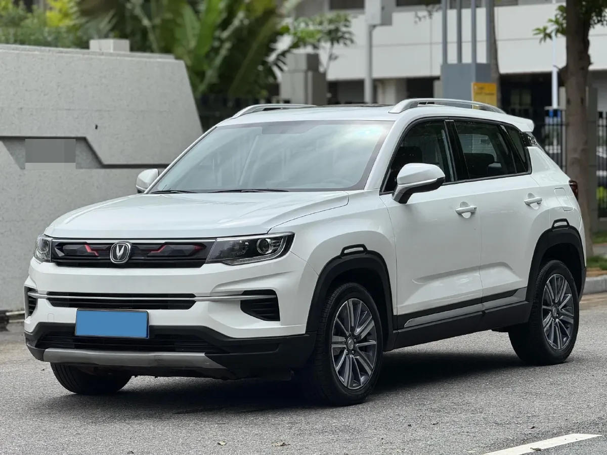 2019 ChangAn CS35 Plus 1.4T 158HP L4 7DCT,autocango,china used car exporter,china ev exporter,chinese used car exporter,chinese used ev exporter