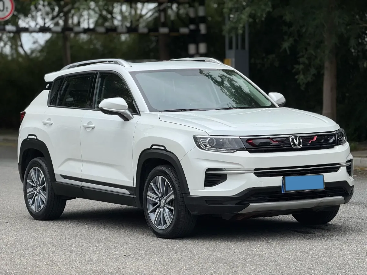 2019 ChangAn CS35 Plus 1.4T 158HP L4 7DCT,autocango,china used car exporter,china ev exporter,chinese used car exporter,chinese used ev exporter