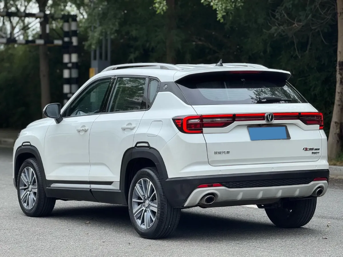 2019 ChangAn CS35 Plus 1.4T 158HP L4 7DCT,autocango,china used car exporter,china ev exporter,chinese used car exporter,chinese used ev exporter