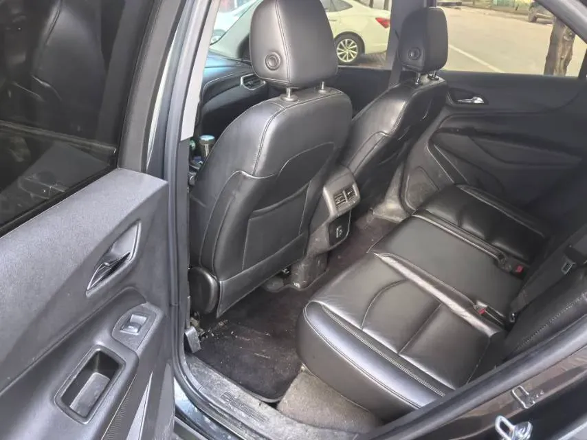 2019 Chevrolet Equinox 1.5T 180HP L4 6AT,autocango,china used car exporter,china ev exporter,chinese used car exporter,chinese used ev exporter