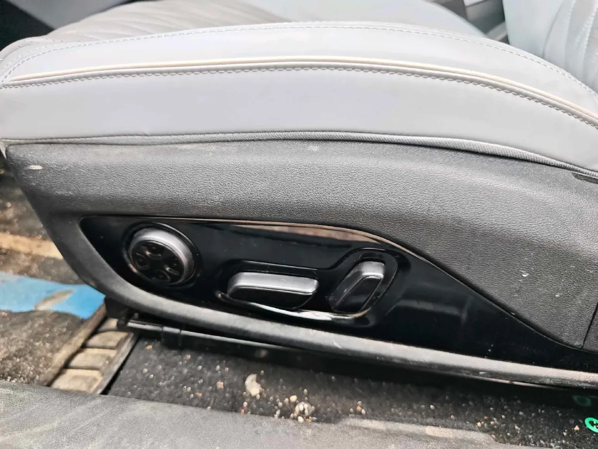 2022 Leapmotor C01 BEV 90KWH,autocango,china used car exporter,china ev exporter,chinese used car exporter,chinese used ev exporter