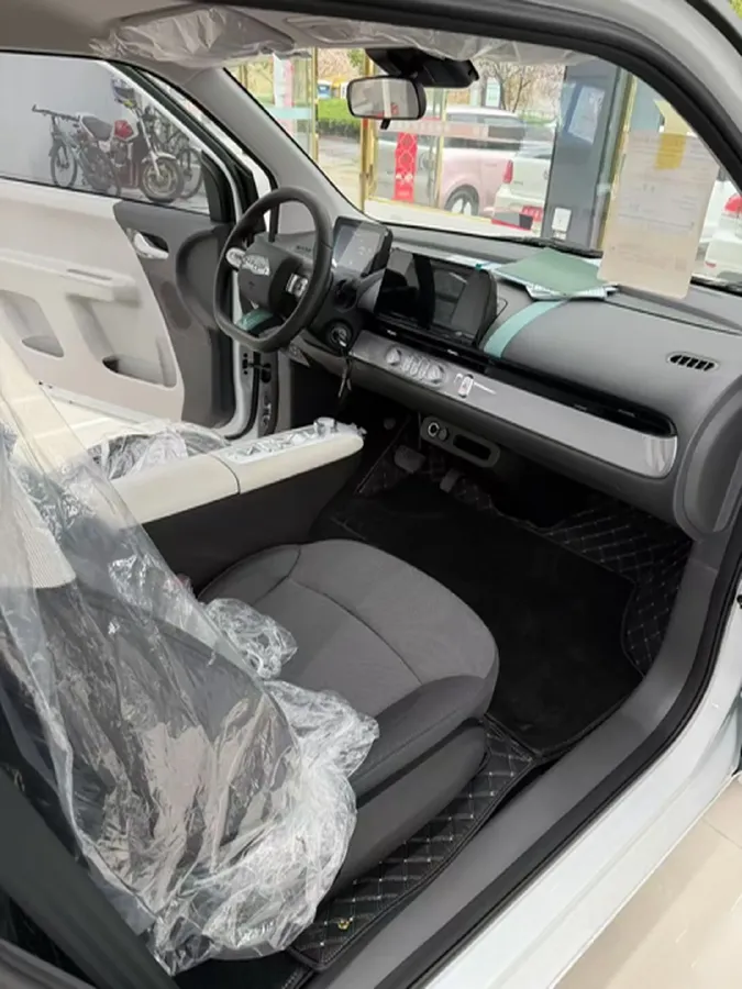 2025 LingBox BOX BEV 19.2KWH,autocango,china used car exporter,china ev exporter,chinese used car exporter,chinese used ev exporter