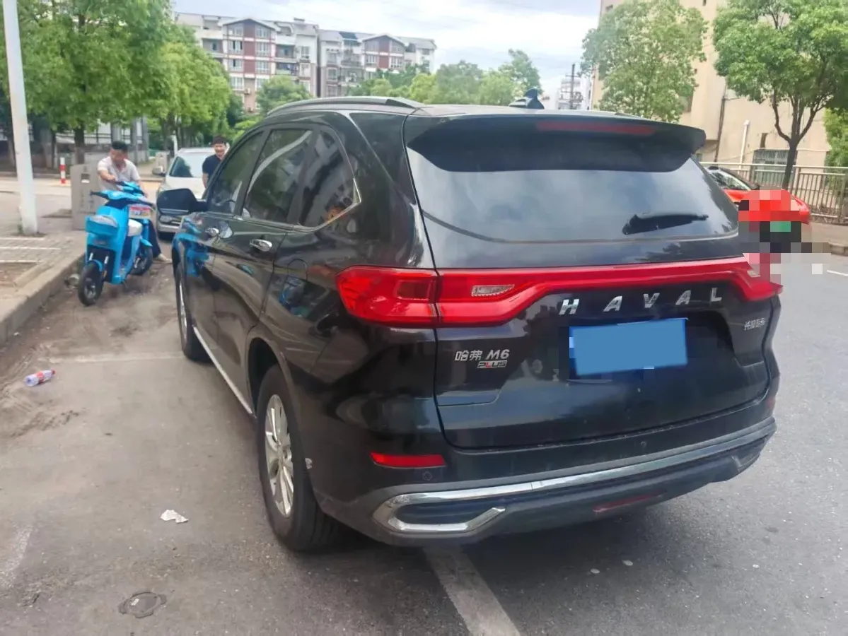 2021 Haval M6 1.5T 150HP L4 7DCT,autocango,china used car exporter,china ev exporter,chinese used car exporter,chinese used ev exporter