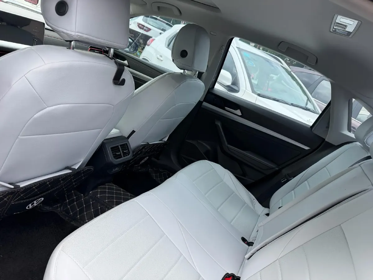 2023 Volkswagen Lavida 1.5T 160HP L4 7DCT,autocango,china used car exporter,china ev exporter,chinese used car exporter,chinese used ev exporter