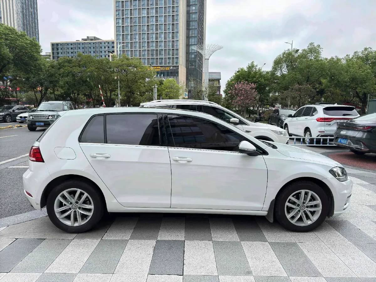 2018 Volkswagen Golf 1.4T 131HP L4 7DCT,autocango,china used car exporter,china ev exporter,chinese used car exporter,chinese used ev exporter