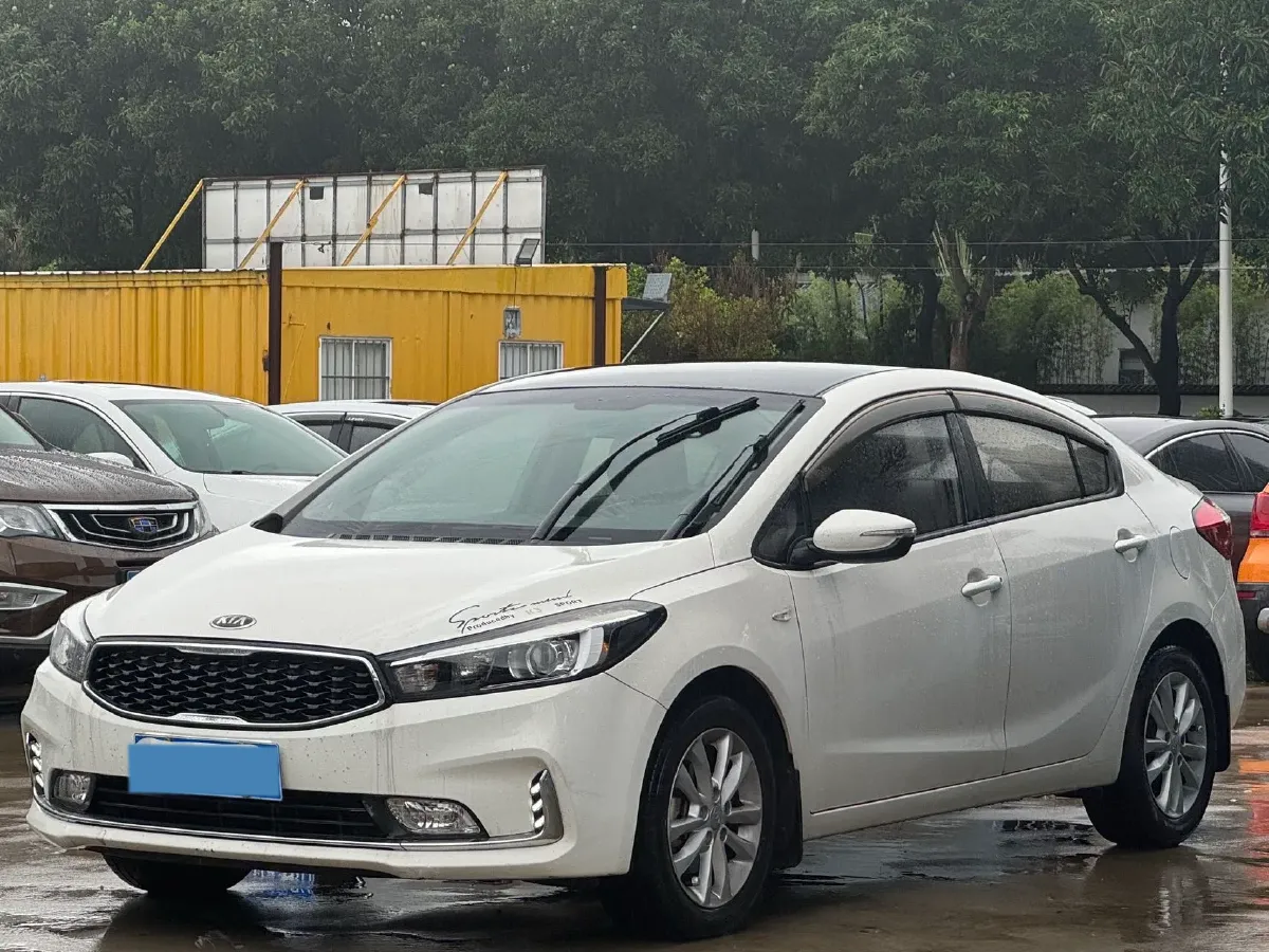 2017 Kia K3 1.6L 128HP L4 6AT,autocango,china used car exporter,china ev exporter,chinese used car exporter,chinese used ev exporter
