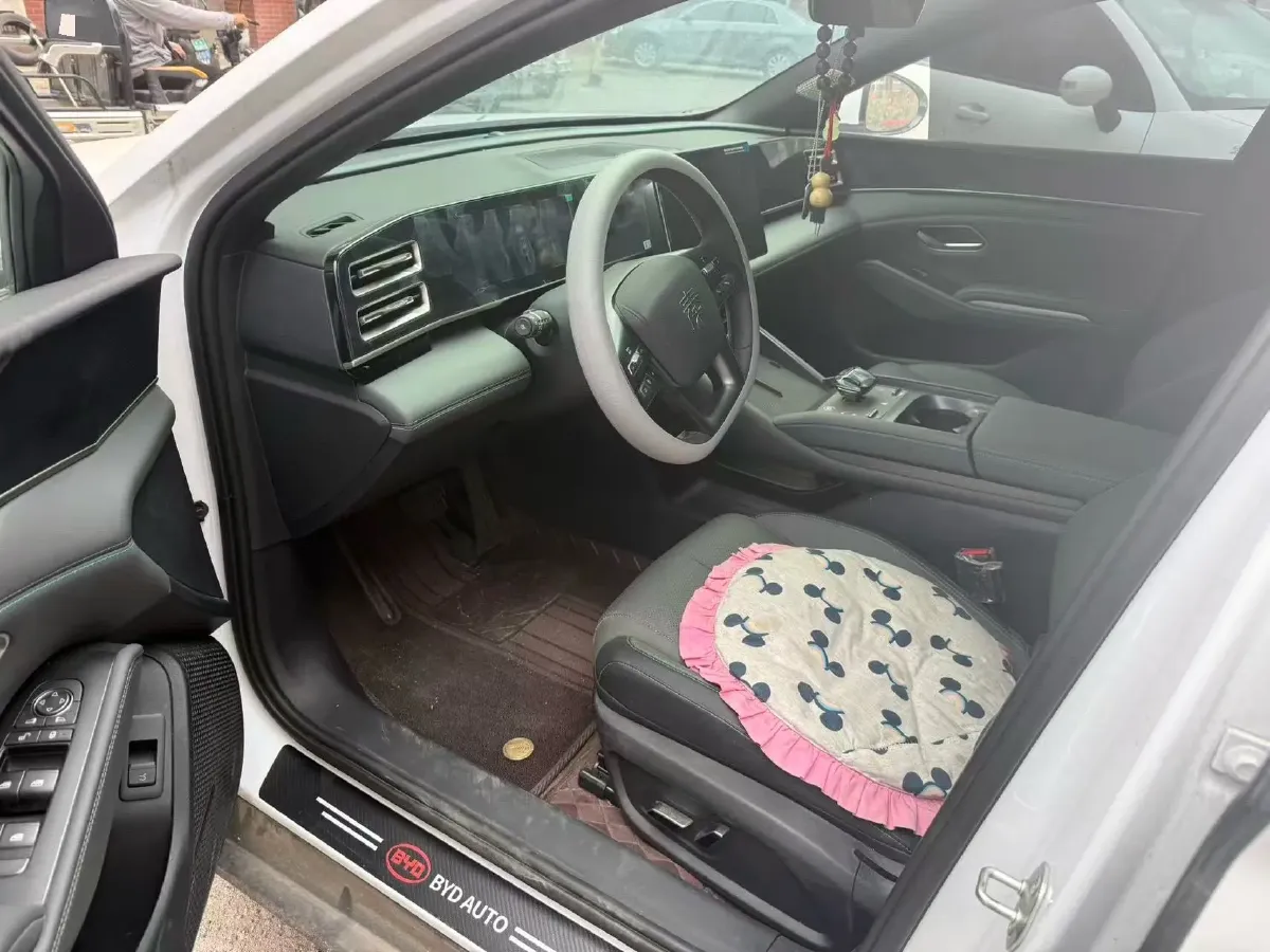 2025 BYD QinL 1.5L 101HP L4 E-CVT PHEV 15.87KWH,autocango,china used car exporter,china ev exporter,chinese used car exporter,chinese used ev exporter