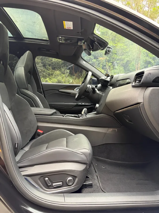 2022 LYNK&CO 03 1.5T 180HP L3 7DCT,autocango,china used car exporter,china ev exporter,chinese used car exporter,chinese used ev exporter