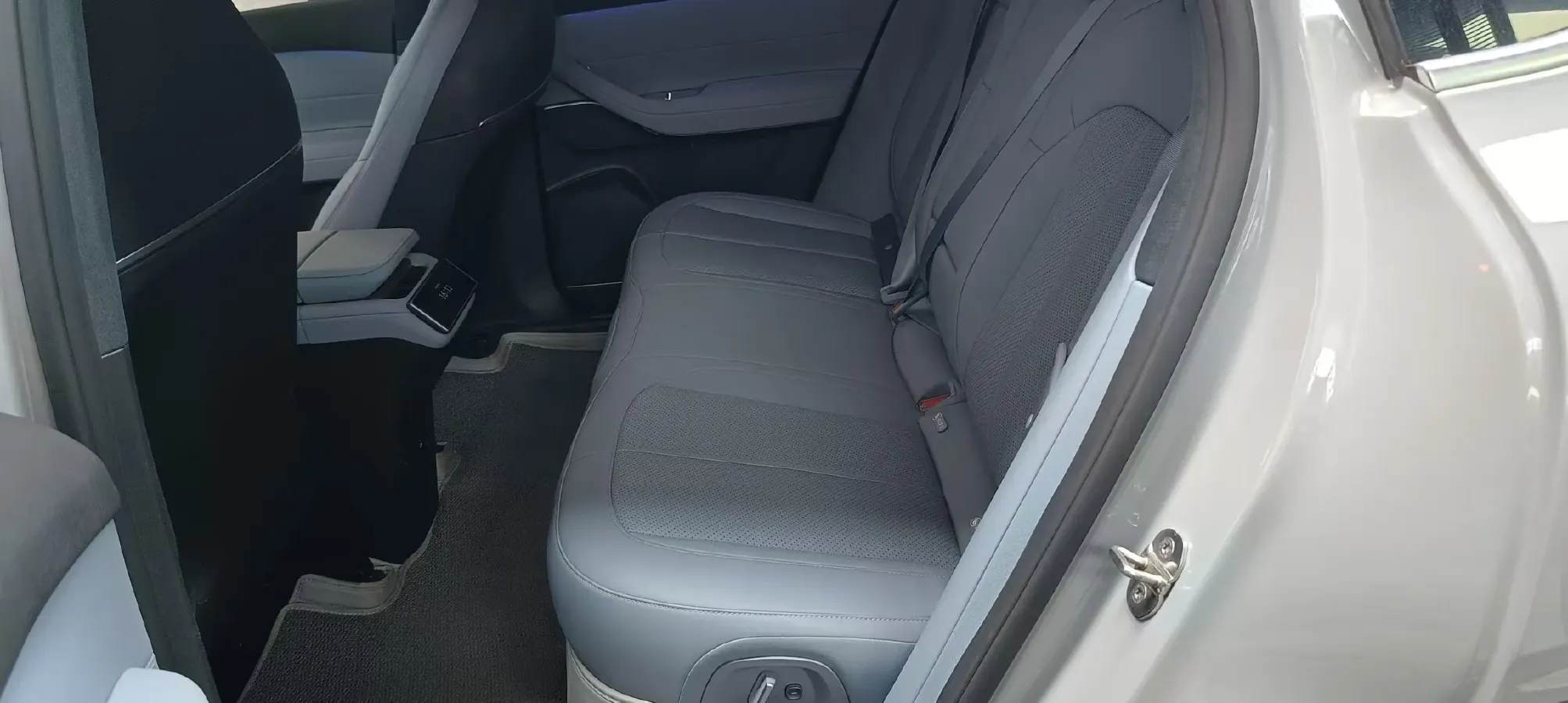 2023 NIO ES6 BEV 75KWH,autocango,china used car exporter,china ev exporter,chinese used car exporter,chinese used ev exporter